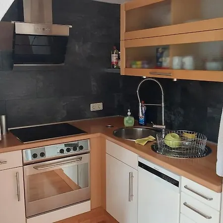Apartman In Zentraler Lage Mit Blick Ins Gruene *