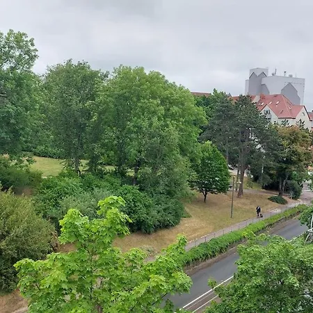 In Zentraler Lage Mit Blick Ins Gruene * 에르푸르트