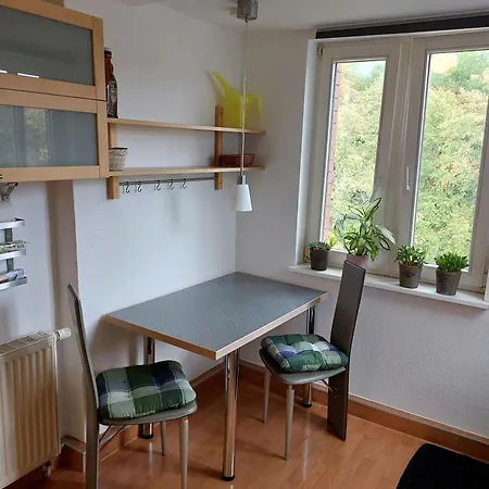 In Zentraler Lage Mit Blick Ins Gruene Apartment Erfurt