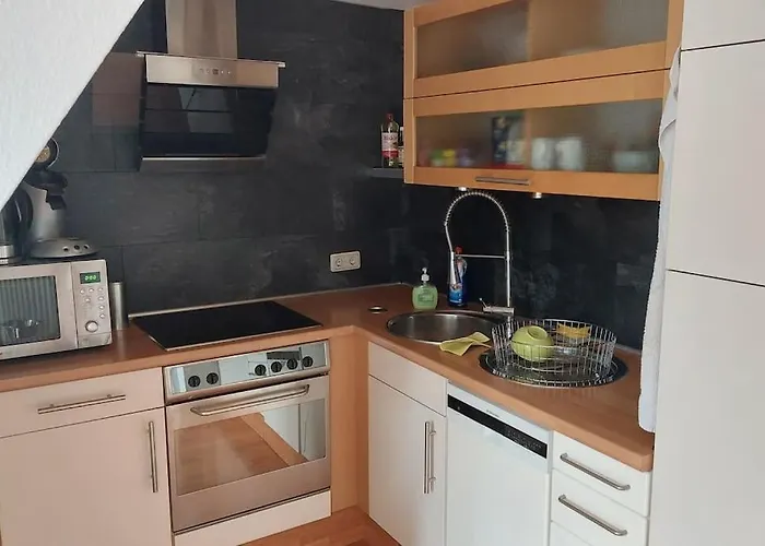 Apartman In Zentraler Lage Mit Blick Ins Gruene *