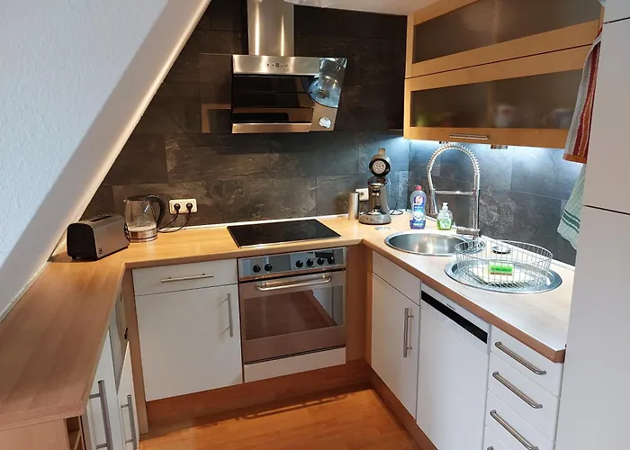 In Zentraler Lage Mit Blick Ins Grüne Apartamento