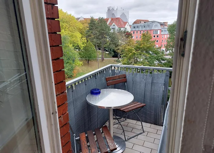 In Zentraler Lage Mit Blick Ins Gruene * Erfurt